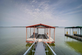 Cedar Ridge Waterfront Grove Retreat with Dock